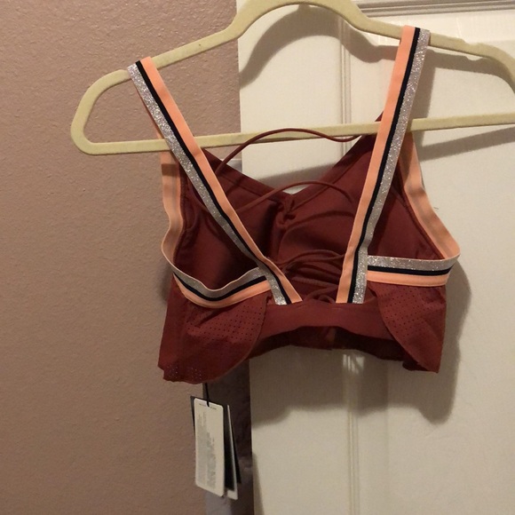 Brand new training bra - Picture 2 of 2
